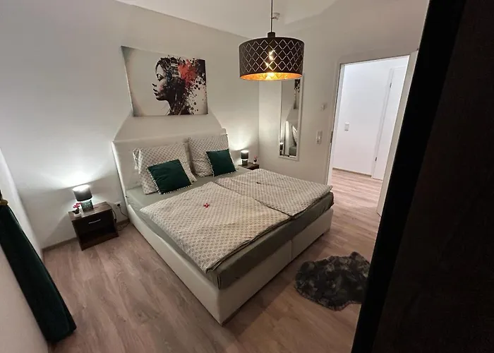 Moderne Ferienwohnung Green Forest Mit Infrarotsauna, Balkon Und Stellplatz